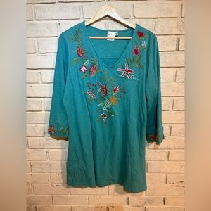 PARSLEY & SAGE Teal Floral Embroidered Tunic. 3/4 sleeves. 100% cotton. Like new